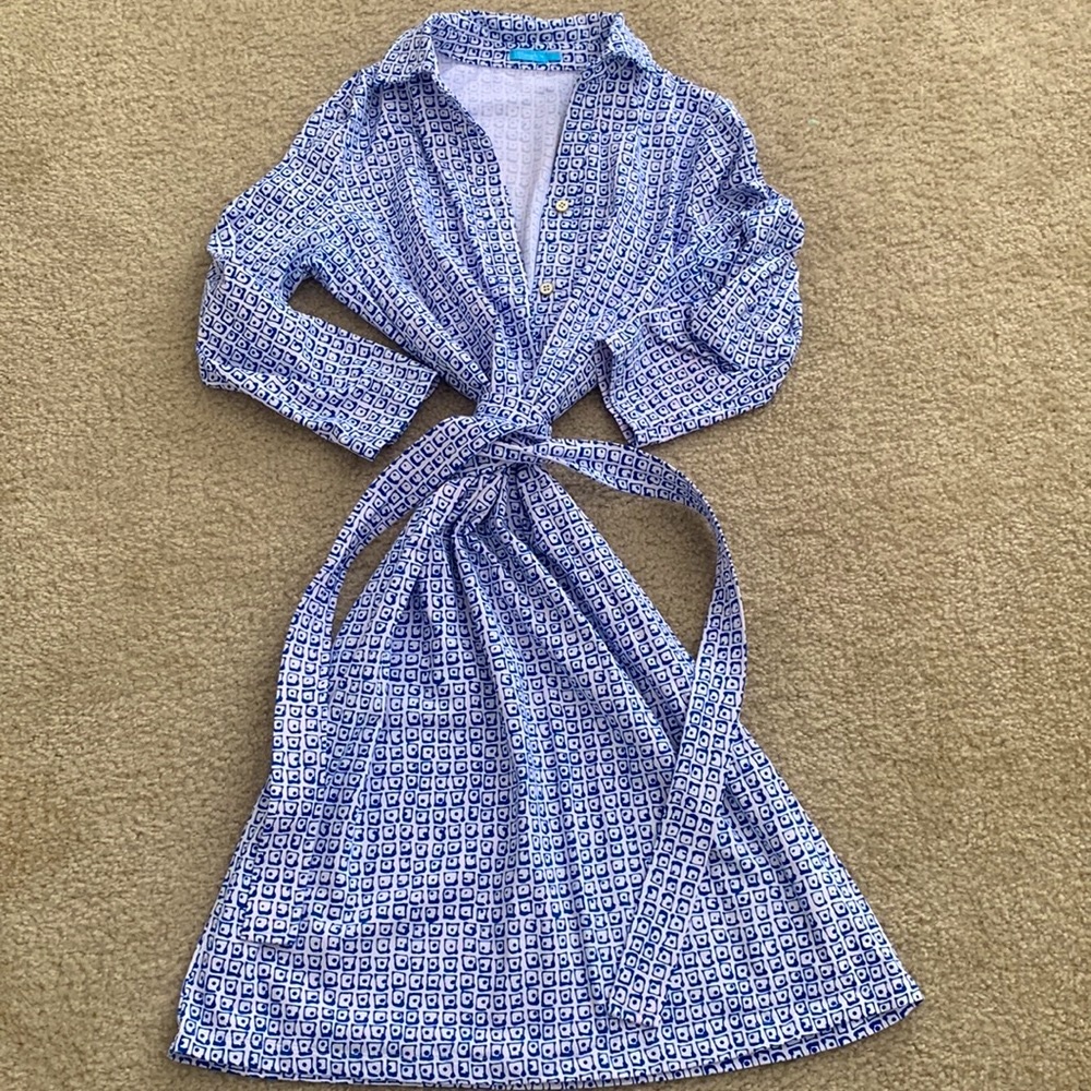 J McLaughlin blue and white collared dress with belt.